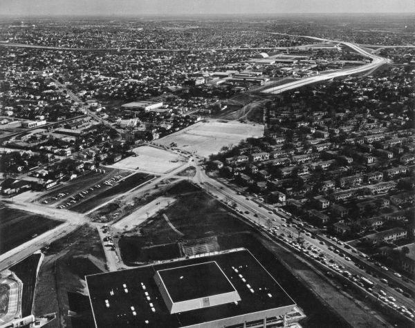 I-37 at Cesar Chavez looking SE in 1968