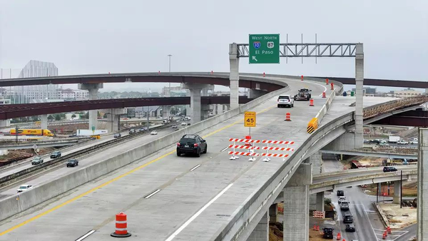 Loop 1604/I-10 interchange